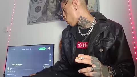 Henzeld online show from April 26, 11:24 pm