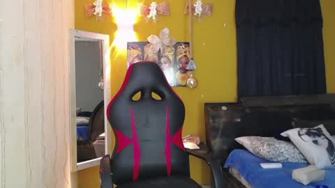 HERA online show from January 3, 9:47 pm