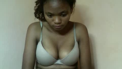 herisse01 online show from May 14, 8:48 pm