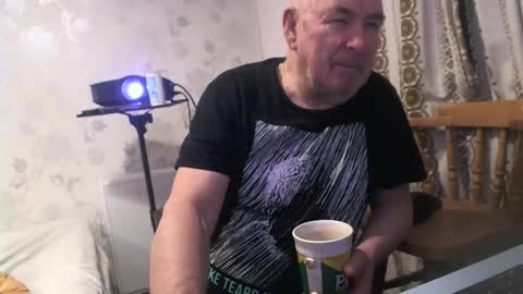 mature online show from November 26, 6:47 am