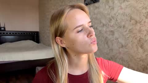 Sylvia online show from September 10, 8:03 am