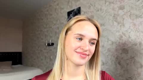 Sylvia online show from September 24, 8:06 am