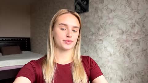 Sylvia online show from September 26, 8:07 am