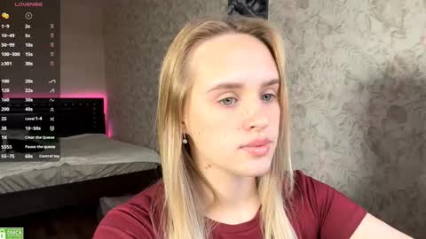 Sylvia online show from October 27, 8:07 am