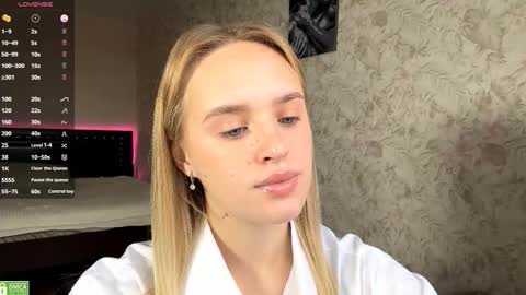 Sylvia online show from October 31, 8:26 am