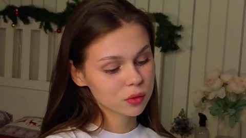 Snapshot of herminasouth chatting on March 13, 7:09 pm Nicole online show from March 13, 7:09 pm