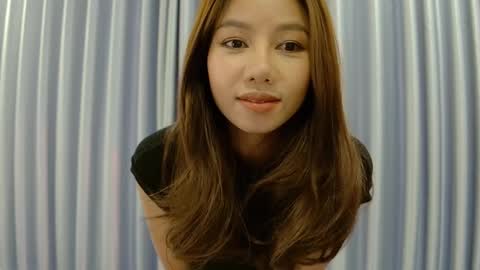 Snapshot of hersheys_aran chatting on January 10, 8:27 am Aran online show from January 10, 8:27 am