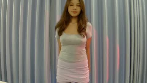 Snapshot of hersheys_aran chatting on February 14, 7:38 am Aran online show from February 14, 7:38 am