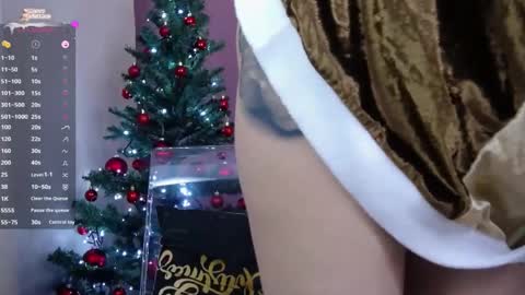 Snapshot of hessahessy chatting on December 21, 3:31 pm Hessy online show from December 21, 3:31 pm