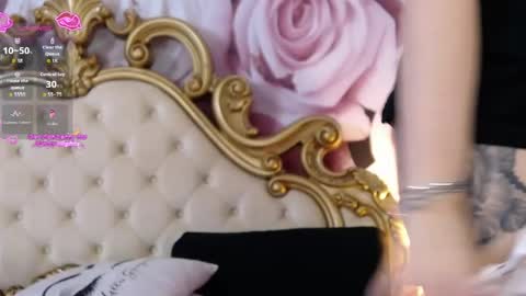 Hessy online show from May 10, 4:23 pm