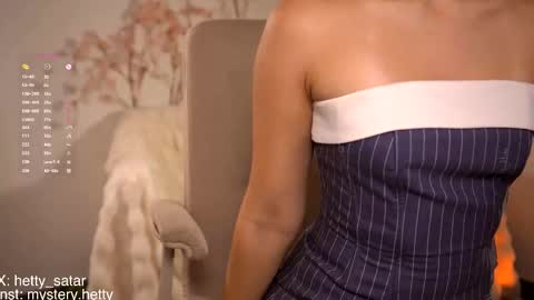 Snapshot of hetty_satar chatting on October 3, 12:18 am Hi Im Kate My favorite tips 222 200111100 PVT open online show from October 3, 12:18 am