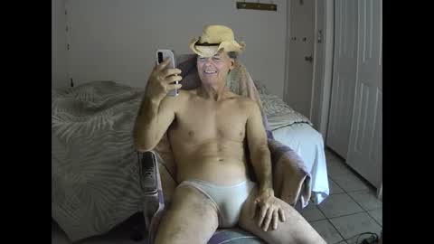 hewes1 online show from February 6, 9:22 am