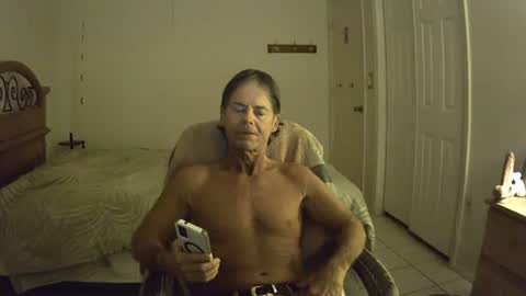 hewes1 online show from March 5, 2:07 am