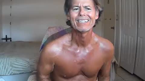 hewes1 online show from March 29, 9:26 pm