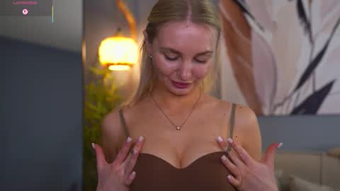 Becky online show from March 24, 8:08 am