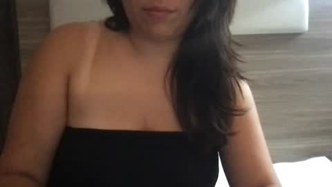heycarol online show from August 6, 1:29 am