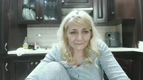 Heyheygrey online show from May 9, 3:39 pm