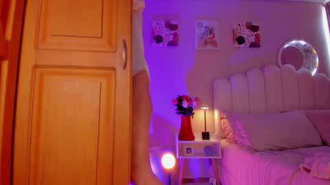 Martina Ricci Show schedule Monday to Friday 8am colombia time I work some weekends  online show from February 24, 2:26 pm