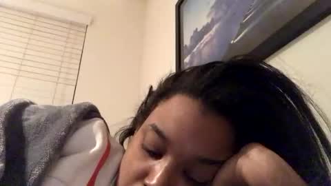 heyyou301990 online show from December 1, 3:55 am