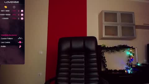 Lina online show from January 4, 9:10 am