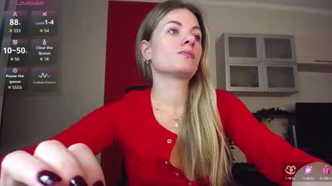 Lina online show from November 12, 6:36 am