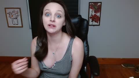 Paige online show from November 7, 2:06 pm