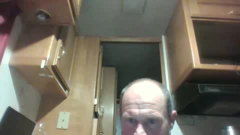 Snapshot of hibdon14 chatting on October 10, 11:09 am hibdon14 online show from October 10, 11:09 am