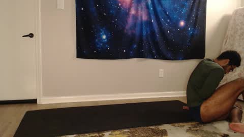 Snapshot of hibernando chatting on February 11, 3:00 am hibernando online show from February 11, 3:00 am