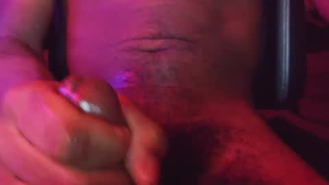 ishow2cumforU online show from June 19, 12:26 am
