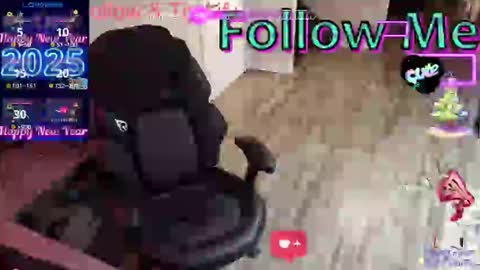 Snapshot of highclass92i chatting on March 7, 4:24 am High4This online show from March 7, 4:24 am