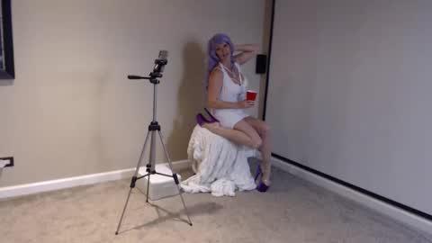 Snapshot of highheelava chatting on October 21, 4:13 am High Heel Ava online show from October 21, 4:13 am