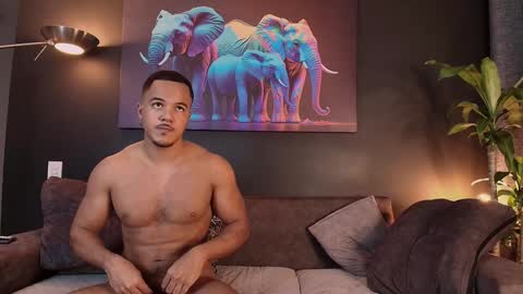 Terry and E online show from December 15, 9:24 am