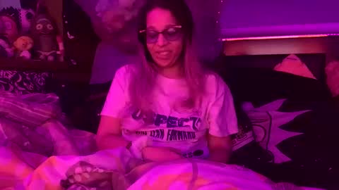 Snapshot of highnesscanna chatting on April 27, 7:17 am HiGHNESS CANNA online show from April 27, 7:17 am