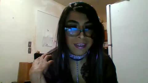 Snapshot of hihheelstranny chatting on December 20, 7:12 am hihheelstranny online show from December 20, 7:12 am