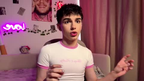 Snapshot of hiidear chatting on March 5, 7:04 am twinkvadusha online show from March 5, 7:04 am