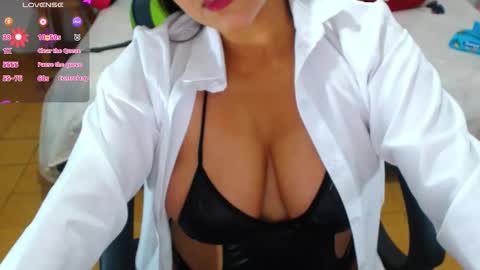 hiilary online show from October 14, 9:37 pm