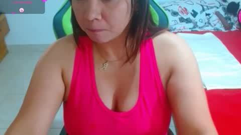 hiilary online show from October 17, 3:31 am