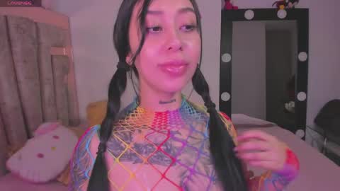 LUNA new account  FOLLOW ME online show from May 9, 12:49 am