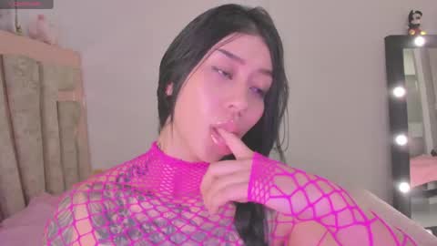 LUNA new account  FOLLOW ME online show from May 10, 10:37 pm