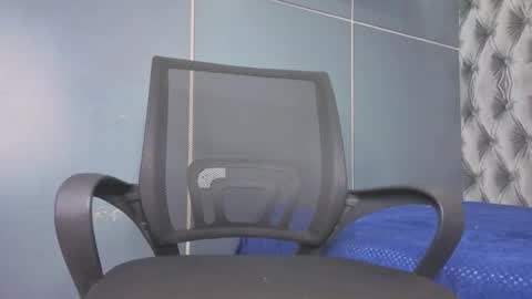  Hillary  online show from January 9, 8:54 pm