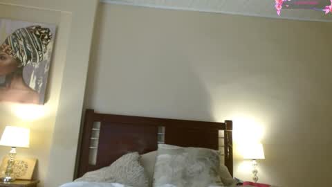 Hillary  online show from October 20, 6:30 pm