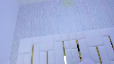 Hillary online show from December 2, 11:37 am