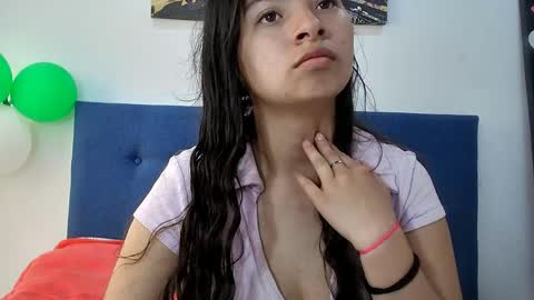 Snapshot of himawary_soin5 chatting on April 4, 1:30 pm himawary_soin5 online show from April 4, 1:30 pm