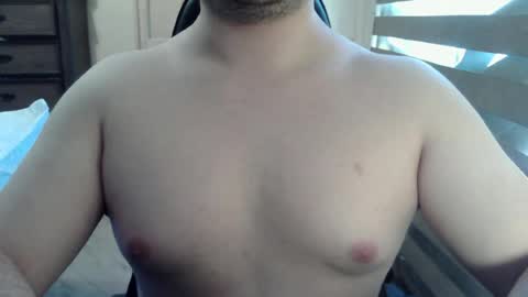 Snapshot of himbo_fox chatting on June 26, 8:02 pm Himbo fox online show from June 26, 8:02 pm