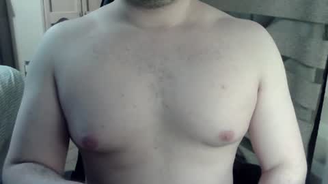 Snapshot of himbo_fox chatting on August 2, 3:16 am Himbo fox online show from August 2, 3:16 am