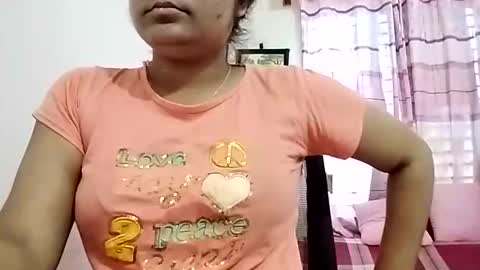 himuhimu22 online show from May 5, 6:43 am