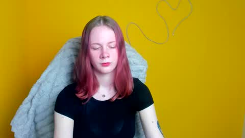 Snapshot of hinabliss chatting on March 27, 12:16 pm Hinata online show from March 27, 12:16 pm