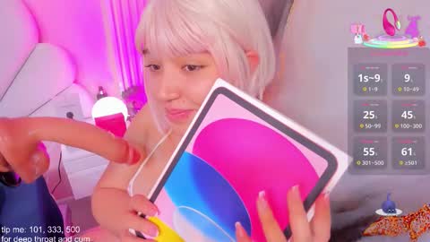 Snapshot of hinata_dolly chatting on December 2, 11:15 am hinata_dolly online show from December 2, 11:15 am