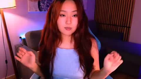 Hinata online show from June 15, 9:33 am