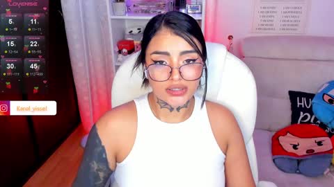Snapshot of hinataweed01 chatting on December 27, 6:24 am Karol Independent Model online show from December 27, 6:24 am